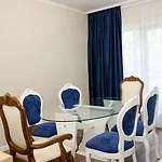 Apartament 2bd In The Heart Of With Parking - Blue By Flat Mаnаger