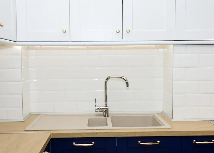 2bd In The Heart Of With Parking - Blue By Flat Mаnаger *